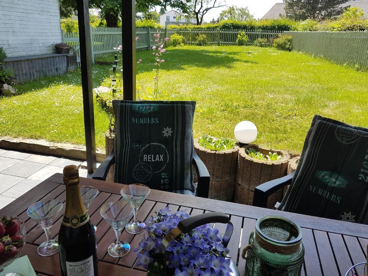 Apartment With Garden In A Wooded Setting Auw bei Prum Extérieur photo